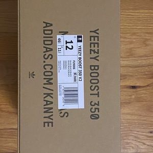 Yeezy 350 V2 Pirate Black